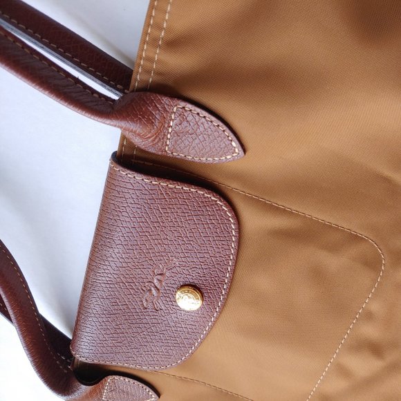 Longchamp Le Pliage Club Medium Tote Bag - Picture 7 of 14